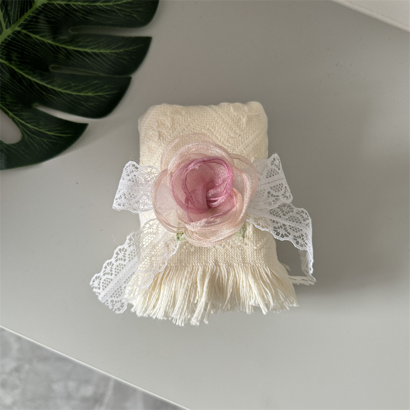 Easy to grip cleaning Easy to grip cleaning