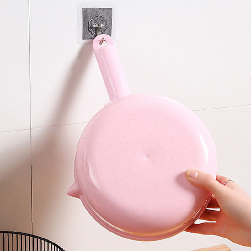 #Household carrot scraper